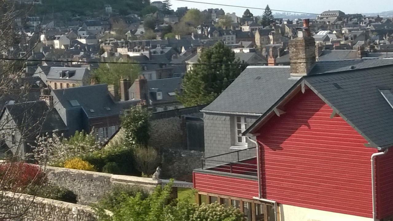 Вилла Le Charme A La Francaise Онфлёр Экстерьер фото